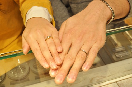 幸せカップル｜結婚指輪｜婚約指輪｜マリッジリング｜エンゲーリジング